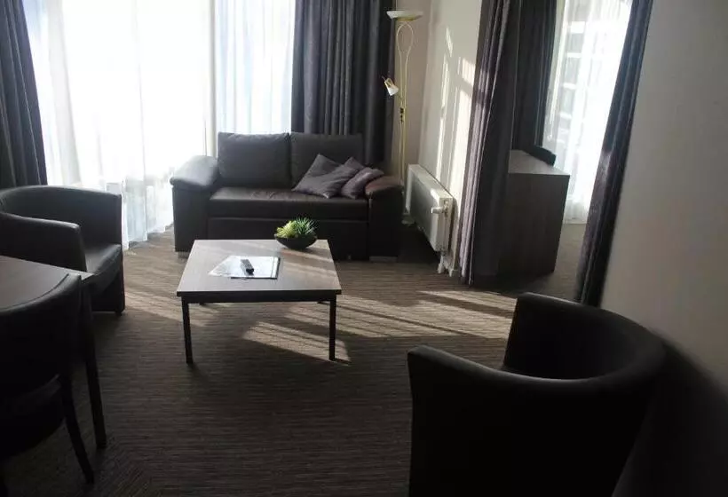Standaard Studio, Restaurant  T Klokje