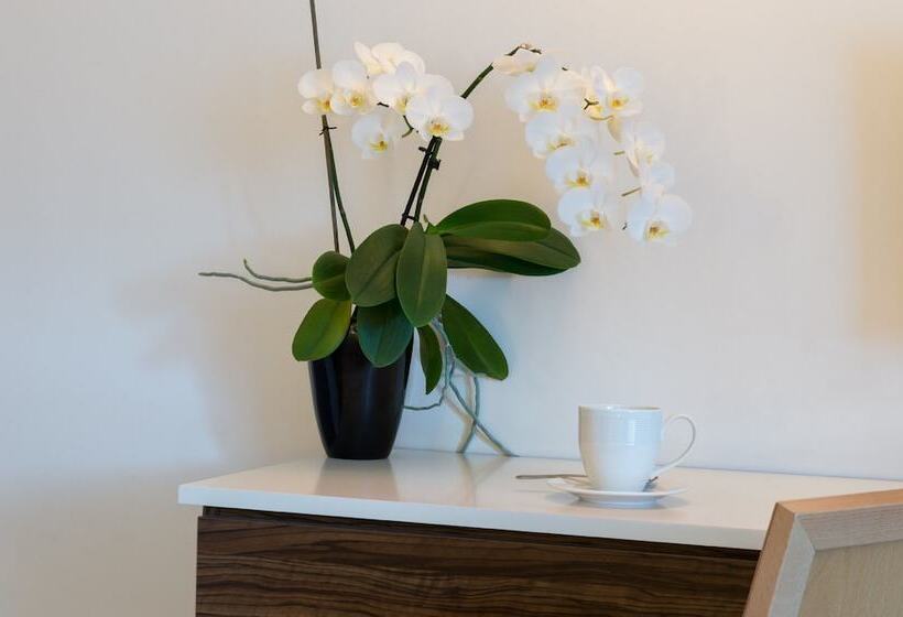 스탠다드 트리플 룸, The Originals City, Hôtel Le Coeur D Or, Sedan Est