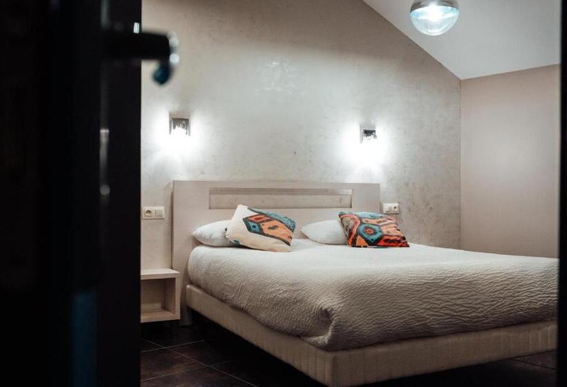 غرفة كلاسيكية, Urban Style Les Fleurines