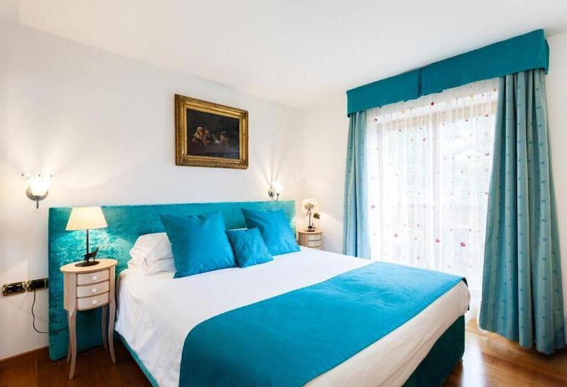 חדר סטנדרט לשלושה, Vienna