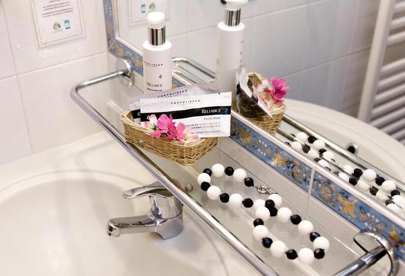 סוויטה, Vienna