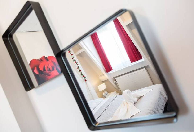 חדר רומנטי, Zilt