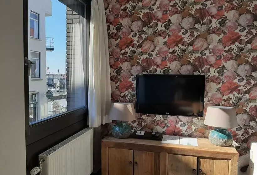 سوییت لوکس, Zilt