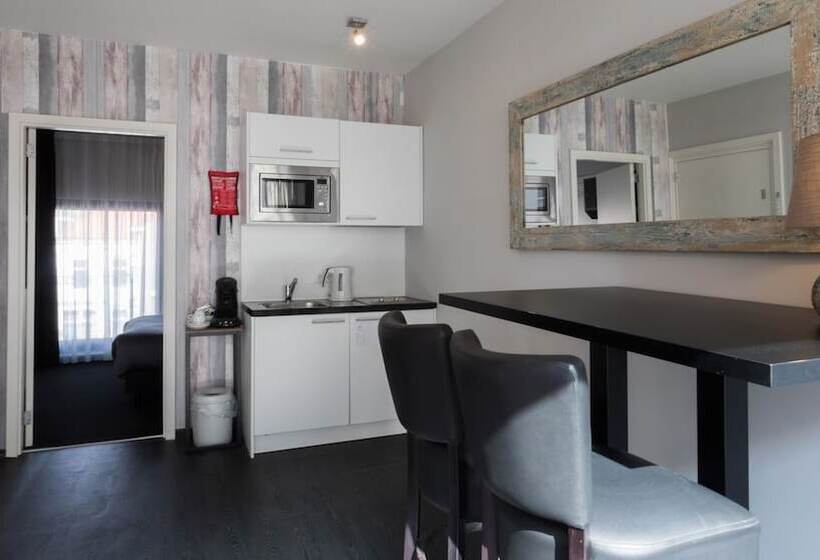 סוויטה דלוקס, Zilt