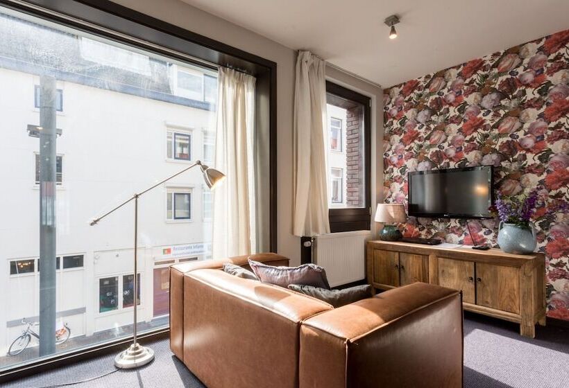 סוויטה דלוקס, Zilt