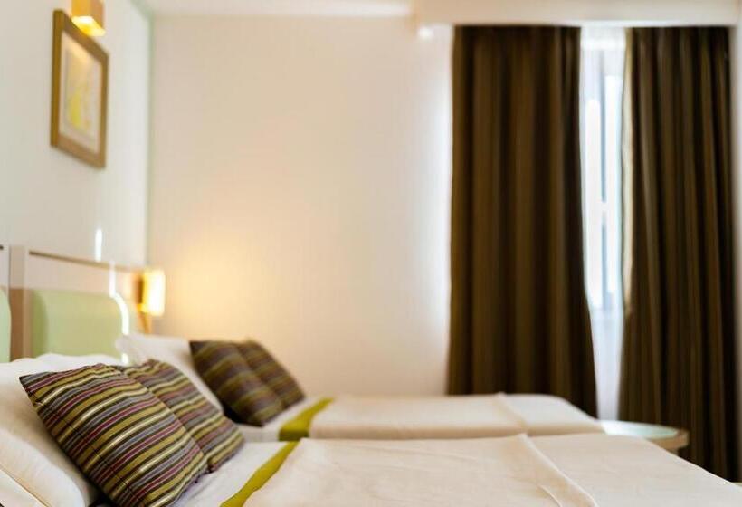 ジュニアスイート, Kora Park Resort