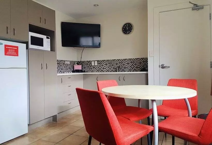 3ベッドルームアパートメント, 298 Westside Motor Lodge