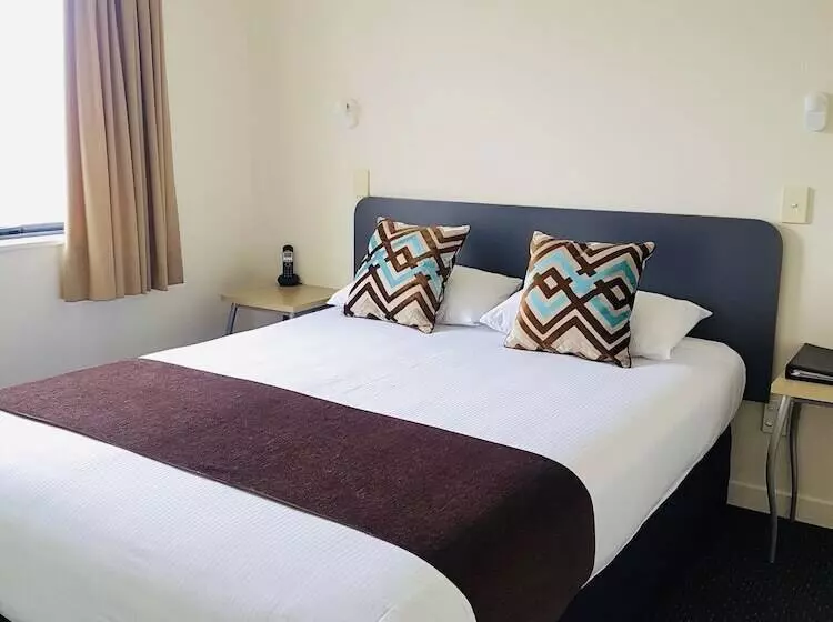 3ベッドルームアパートメント, 298 Westside Motor Lodge