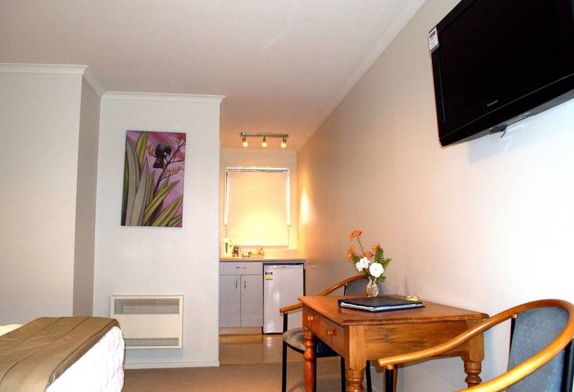 إستوديو قياسى سرير كينج, The Terrace