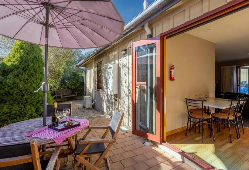 דירת שני חדרים, Settlers Boutique Motel