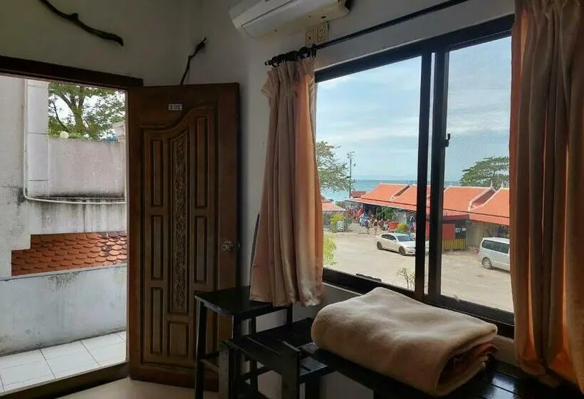اتاق استاندارد با چشم‌انداز دریا, Auberge De La Plage