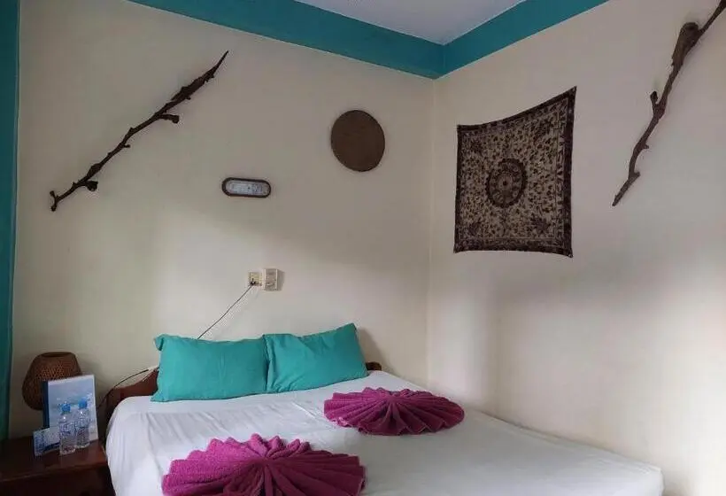 اتاق اکونومی, Auberge De La Plage