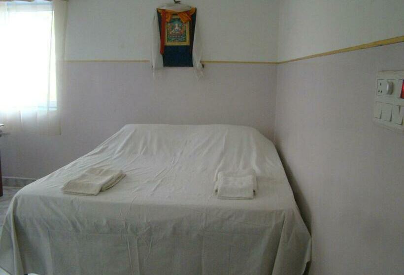 חדר קומפורט, Tara Guest House