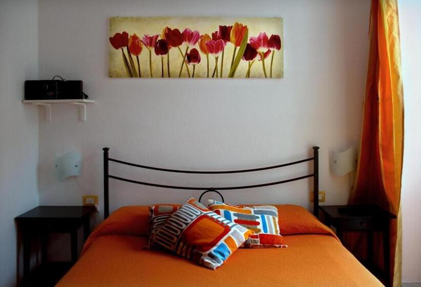 اتاق استاندارد با تخت بزرگ, Affittacamere Rollando