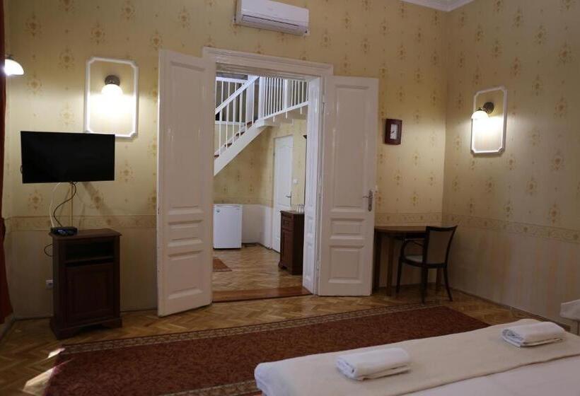 スイート, Péterfia Panzió