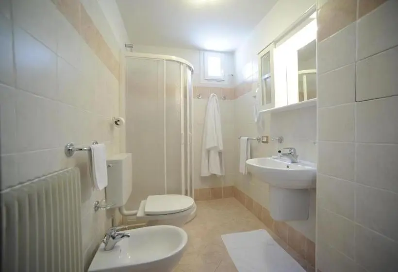バルコニー付２ベッドルームアパートメント, Residence Des Alpes