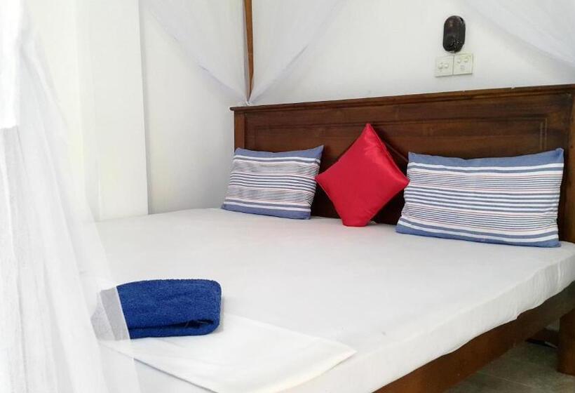 Habitació Estàndard, Calidan