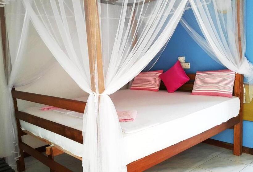 חדר דלוקס, Calidan