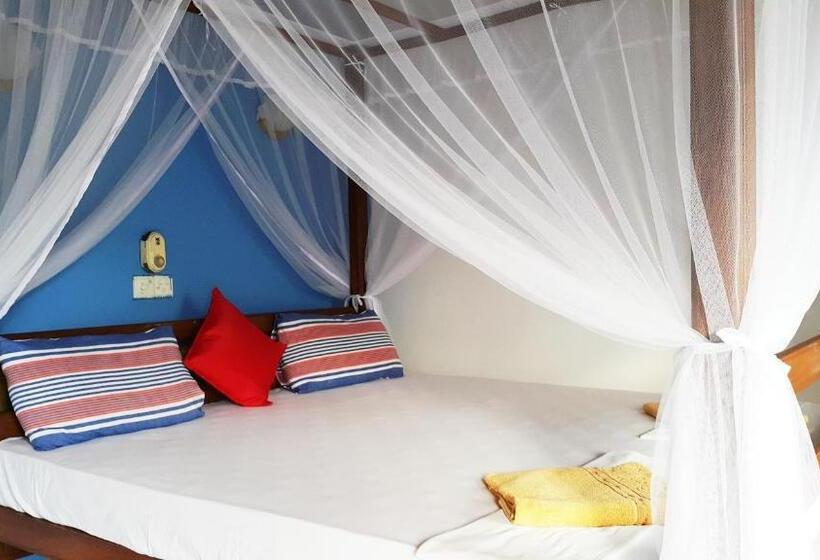 חדר דלוקס, Calidan