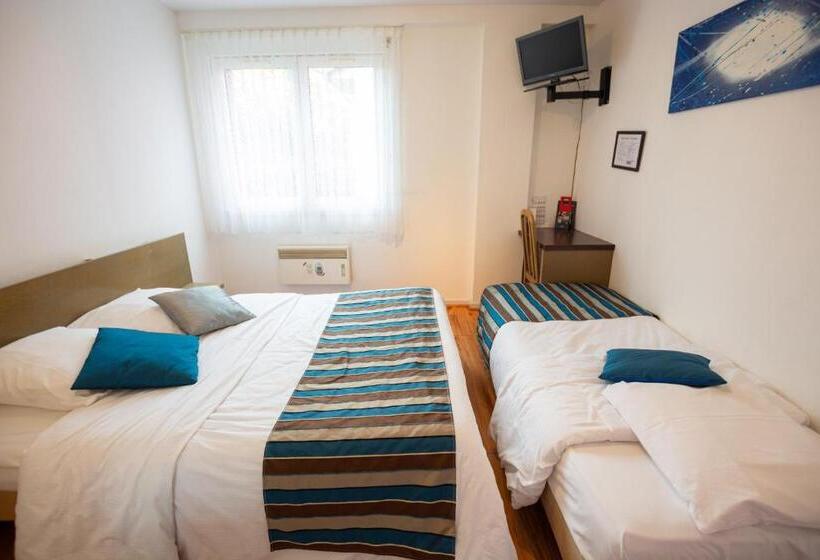 Номер Стандарт Трехместный, Contact Hotel Du Ladhof