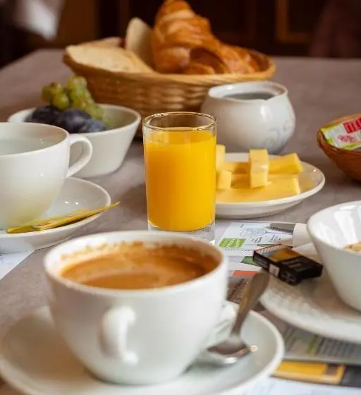 اتاق استاندارد چهار تخته, Contact Hotel Du Ladhof