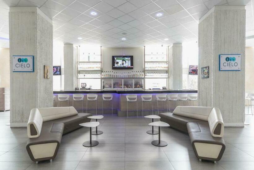 آپارتمان 1 خوابه با بالکن, Esj Towers By Chana