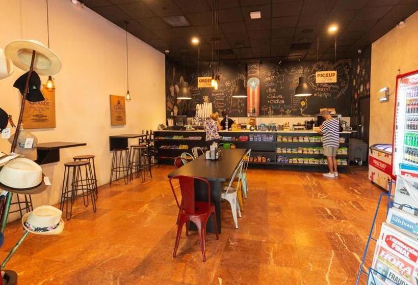 استودیوی استاندارد با چشمانداز دریا, Esj Towers By Chana