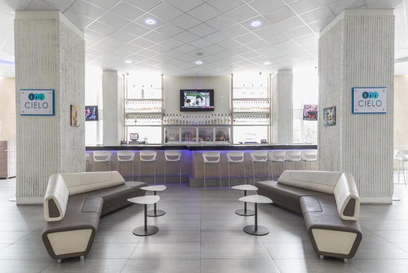 آپارتمان 1 خوابه, Esj Towers By Chana