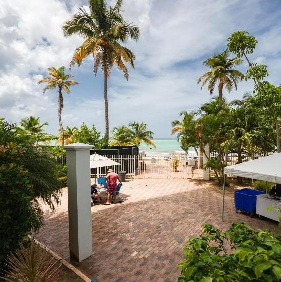 سوییت سوپریور با چشمانداز دریا, Esj Towers By Chana