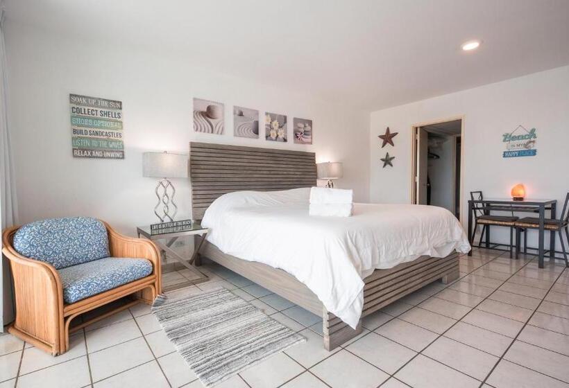 استودیوی استاندارد, Esj Towers By Chana