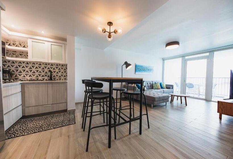 سوییت سوپریور با چشمانداز دریا, Esj Towers By Chana