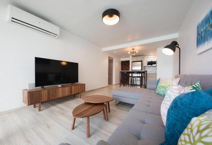 سوییت سوپریور با چشمانداز دریا, Esj Towers By Chana