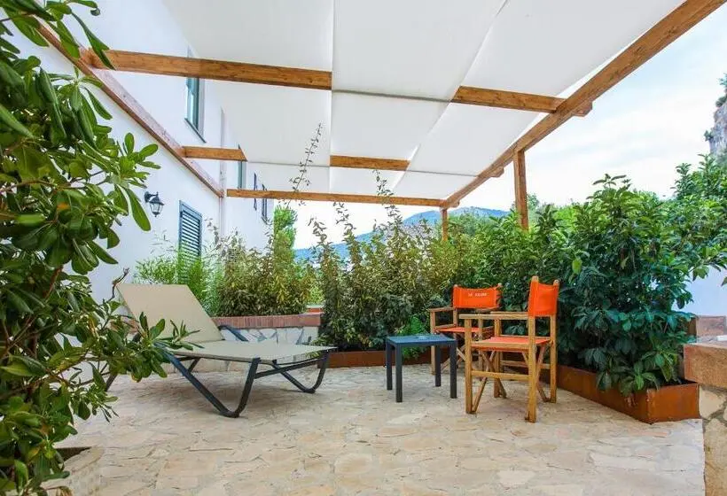 ２ベッドルームアパートメント, Residence Le Axidie