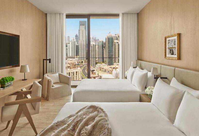 اتاق سوپریور با بالکن, The Dubai Edition