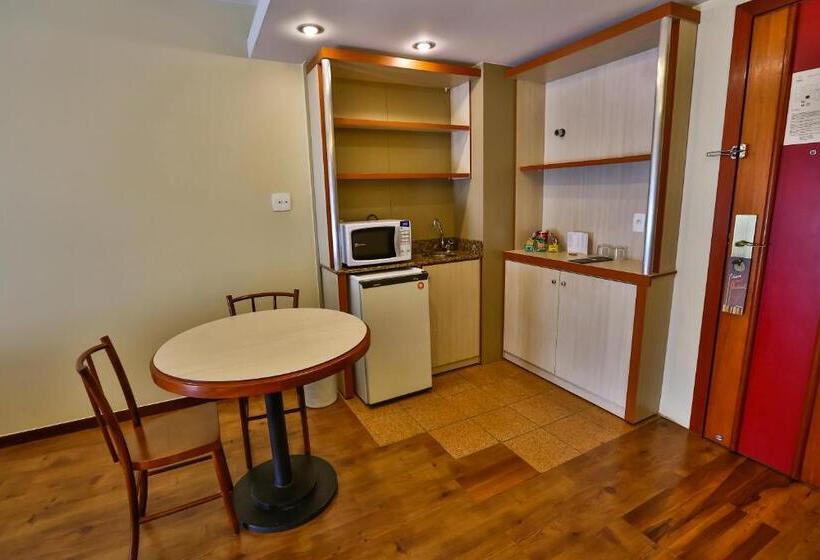 Номер Deluxe, Metropolitan Hotel Brasília