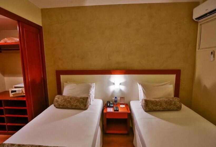 Номер Deluxe, Metropolitan Hotel Brasília