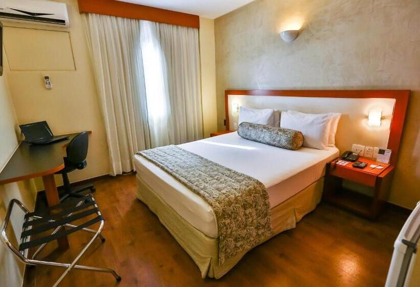 Номер Superior, Metropolitan Hotel Brasília