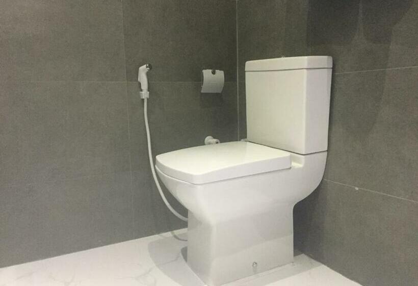 Номер Стандарт Трехместный, Thisara Guest House