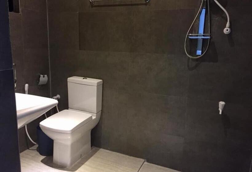 Семейный Номер, Thisara Guest House