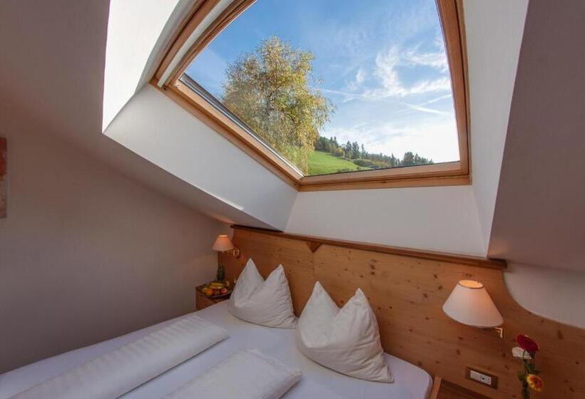 Номер Стандарт с Балконом, Pension Verdinserhöhe