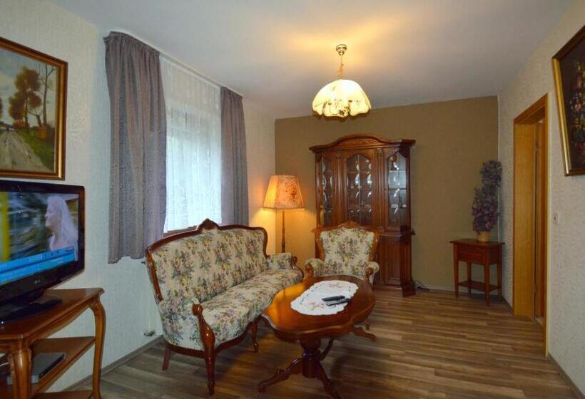 デラックスの４人部屋, Pension Waldesruh