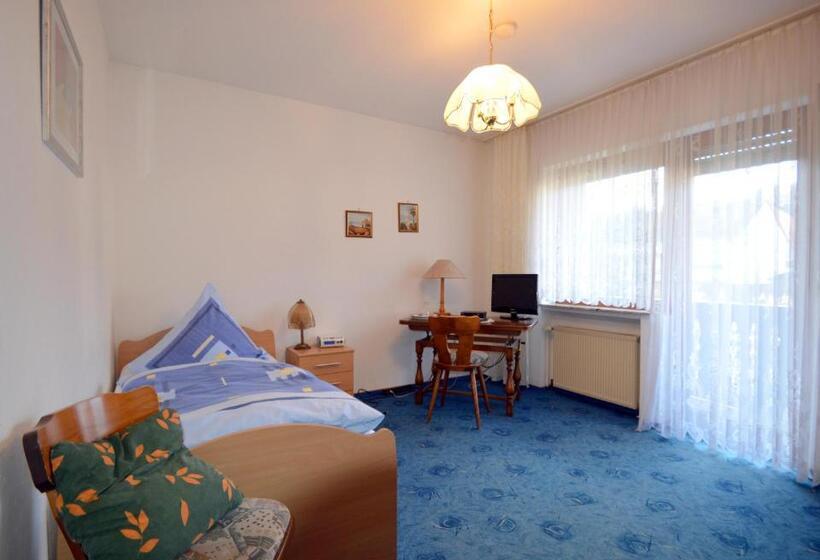 スタンダードシングルルーム, Pension Waldesruh