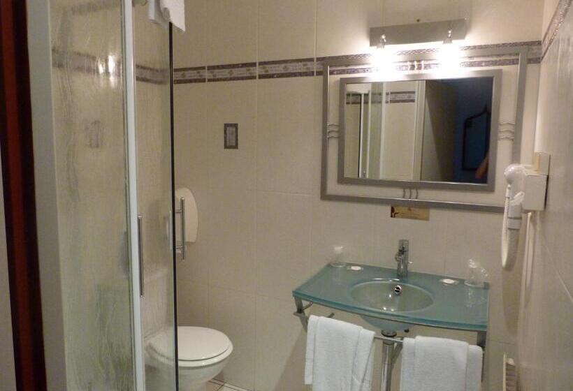 Номер Стандарт, Cit Hotel Europeen