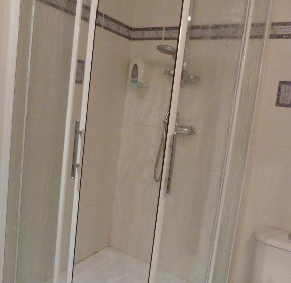 Номер Стандарт, Cit Hotel Europeen