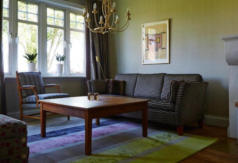 Полулюкс, Hestraviken Hotell & Spa