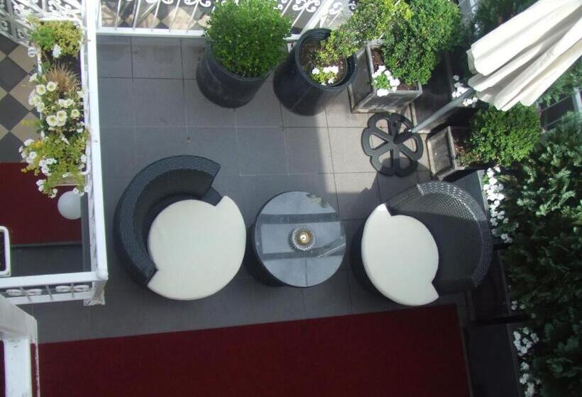 اتاق سوپریور, Allegro