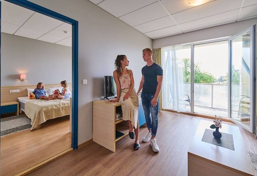 اتاق خانوادگی, Asa Spa