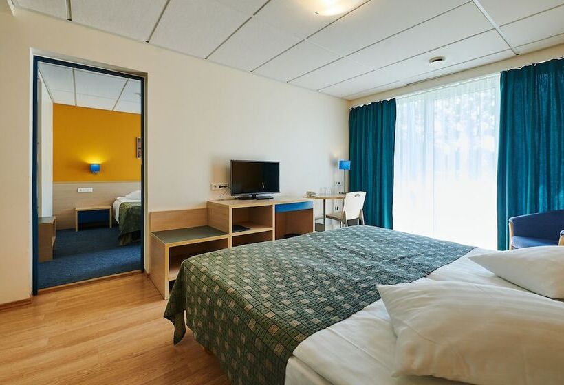 اتاق خانوادگی, Asa Spa