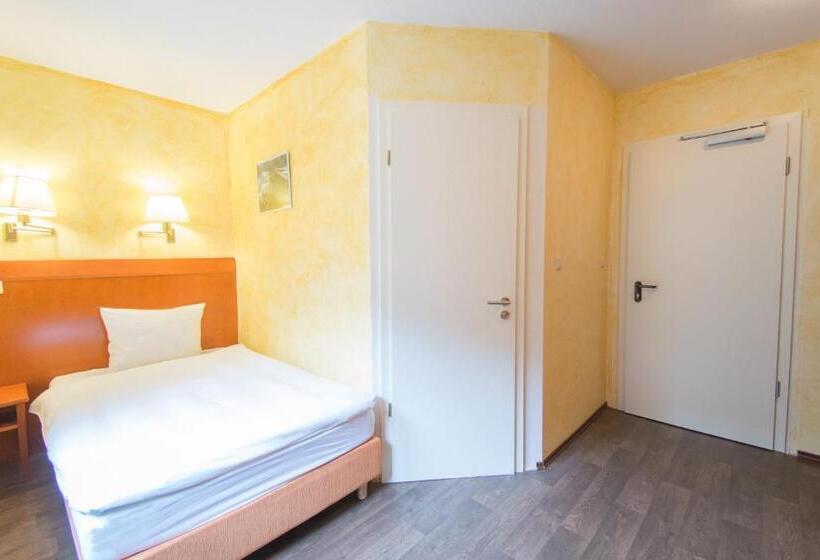 Pokój Standard Jednoosobowy, Aux Tanneries De Wiltz