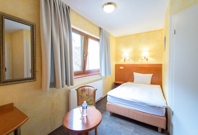 Pokój Standard Jednoosobowy, Aux Tanneries De Wiltz